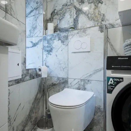 Apartman 3-modern 1min From The Center