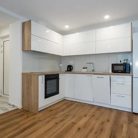 3-modern 1min From The Center * Košice